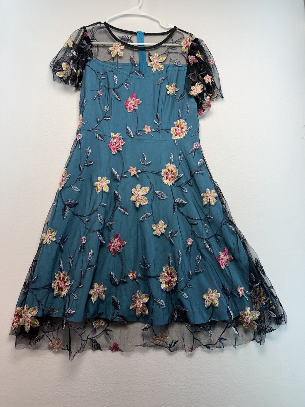 No Brand L Tulle Embroidered Teal Lined Floral Dress Feminine Cottage Party